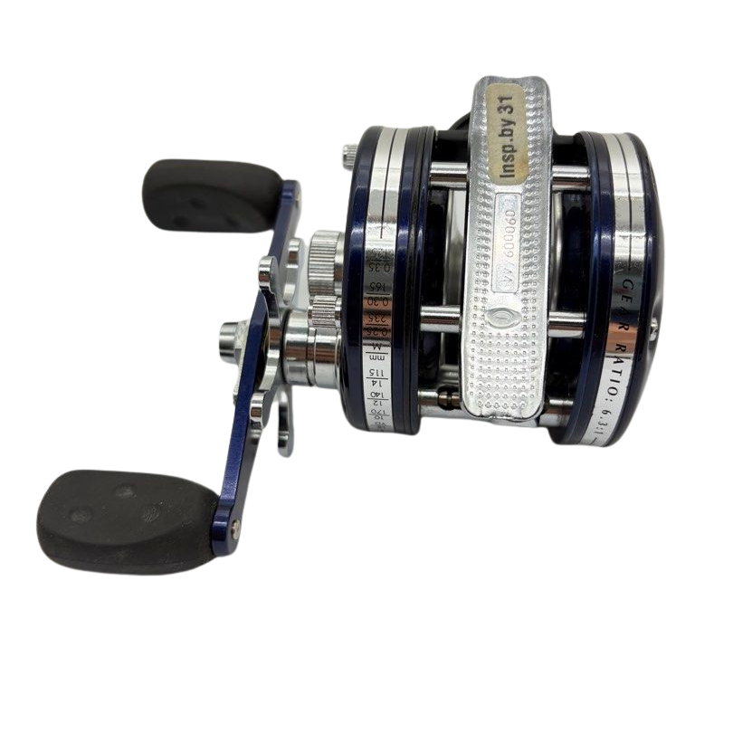 Abu Garcia Ambassadeur C4 Series 4601C4 Fishing Reel Secondary image