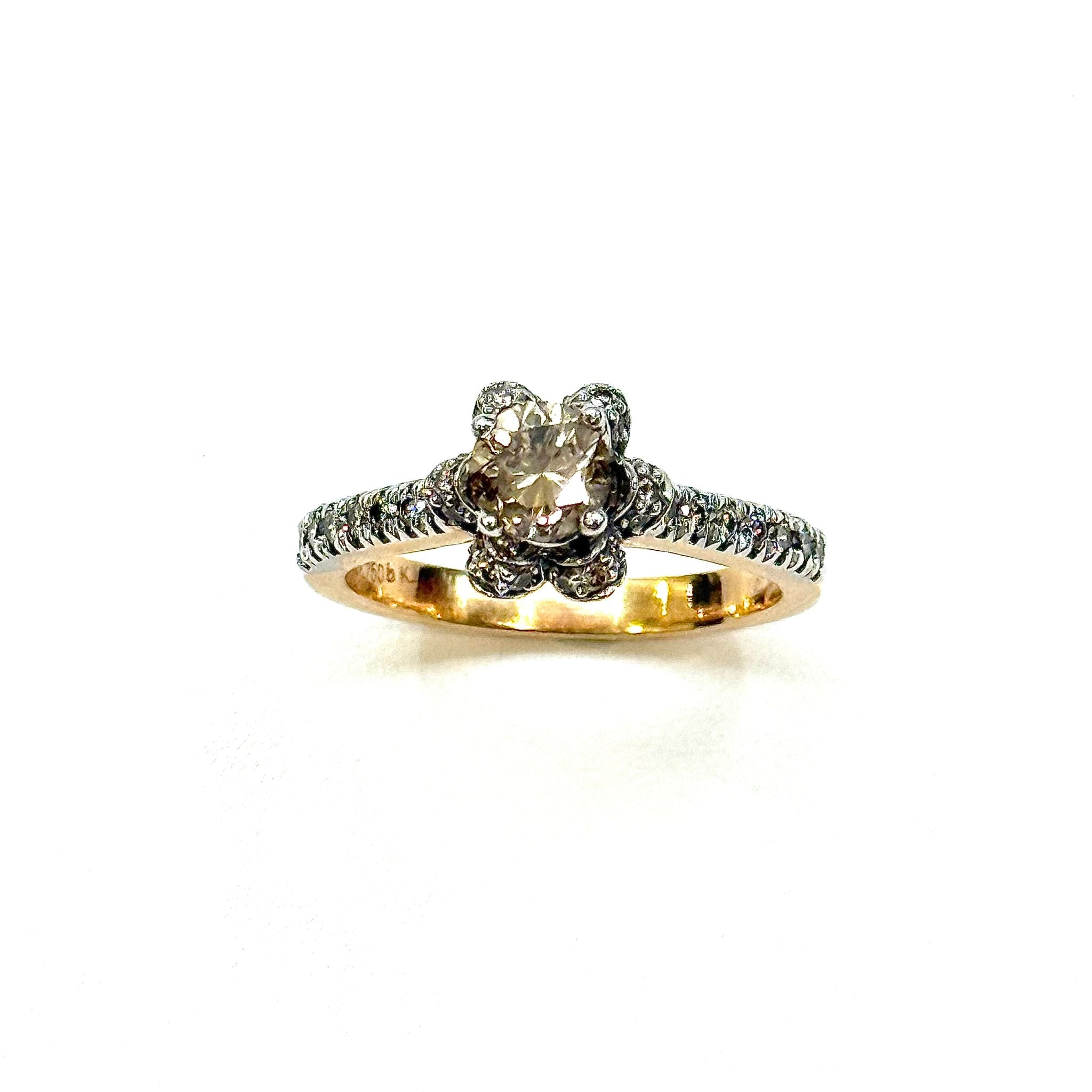 18KRG Diamond Ring Secondary image