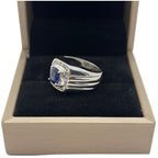 750 White Gold Natural Blue Sapphire & Diamond Men’s Ring