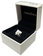 Pandora Darling Daisy White Enamel Flower Ring