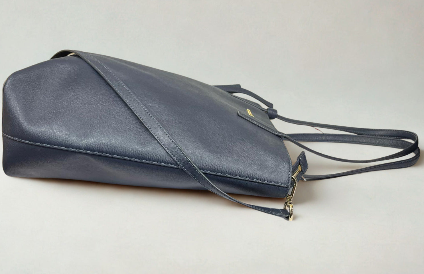 Michael Kors Hayley Large Convertible Tote