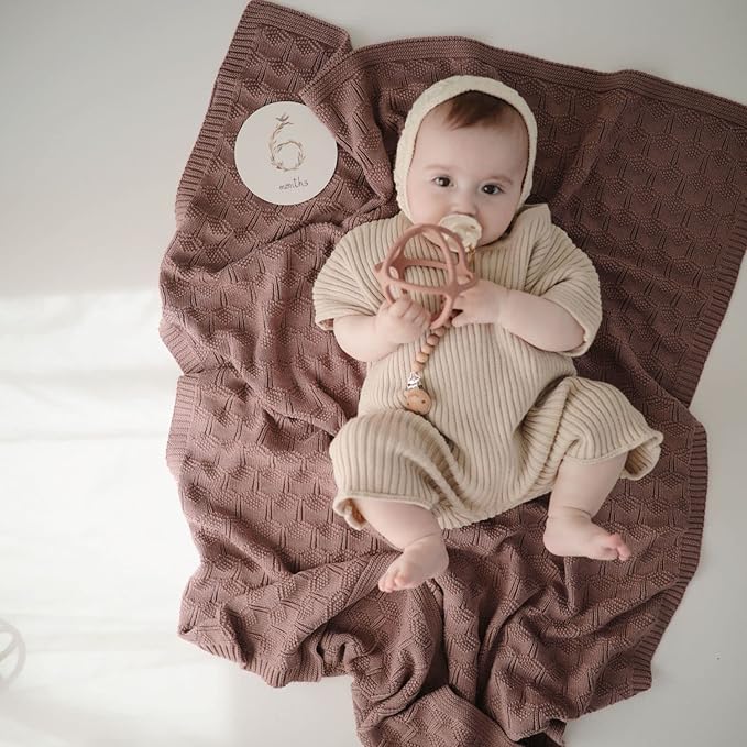 Mushie Knitted Baby Blanket | Organic Newborn Nursery Bedding | Material: 100% Organic Cotton | Breathable & Warm | Machine Washable (Textured Dots Dark Navy) Secondary image