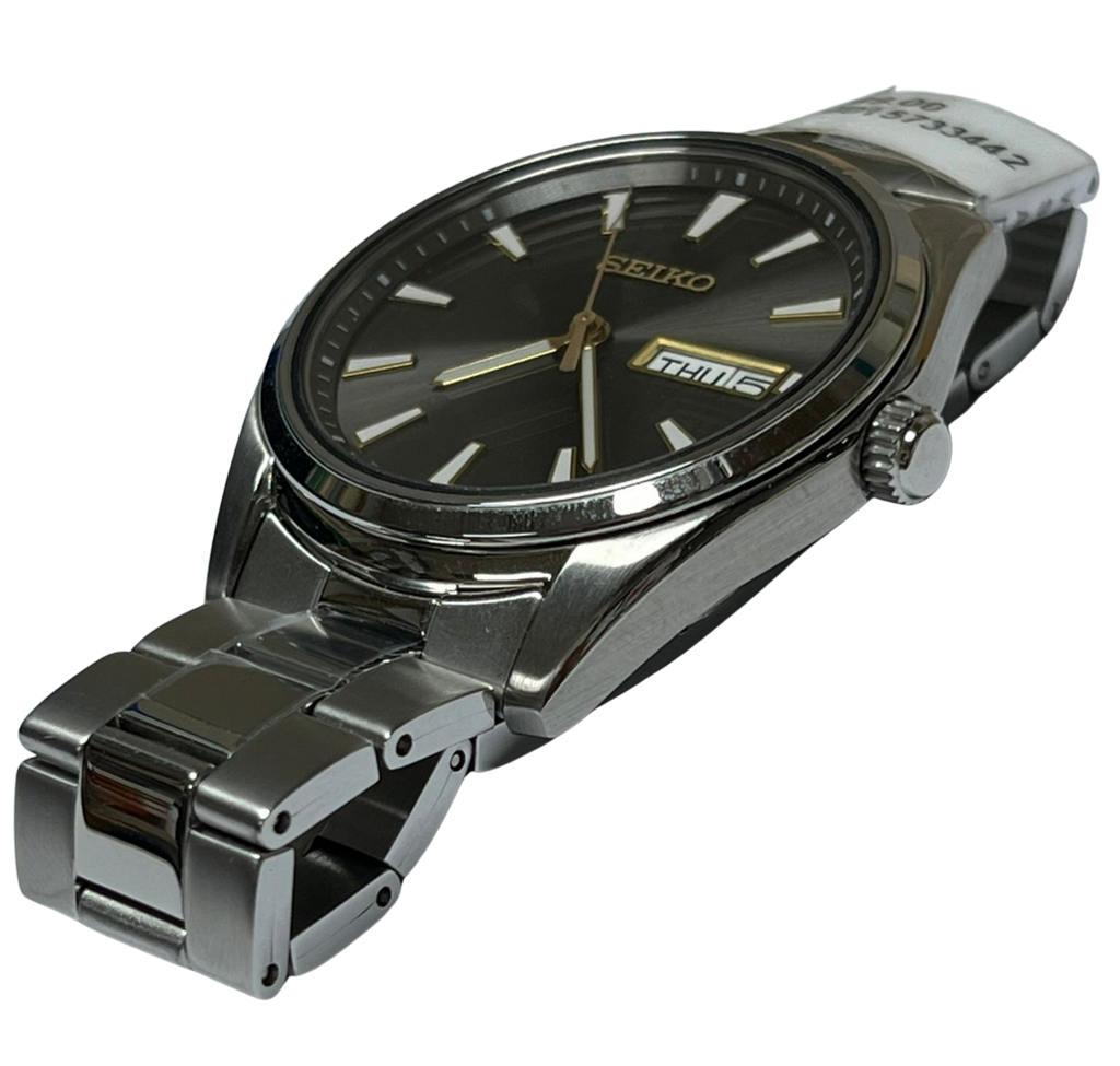Seiko Mens Essential Stainless Steel Watch Gray Dial SUR343P1