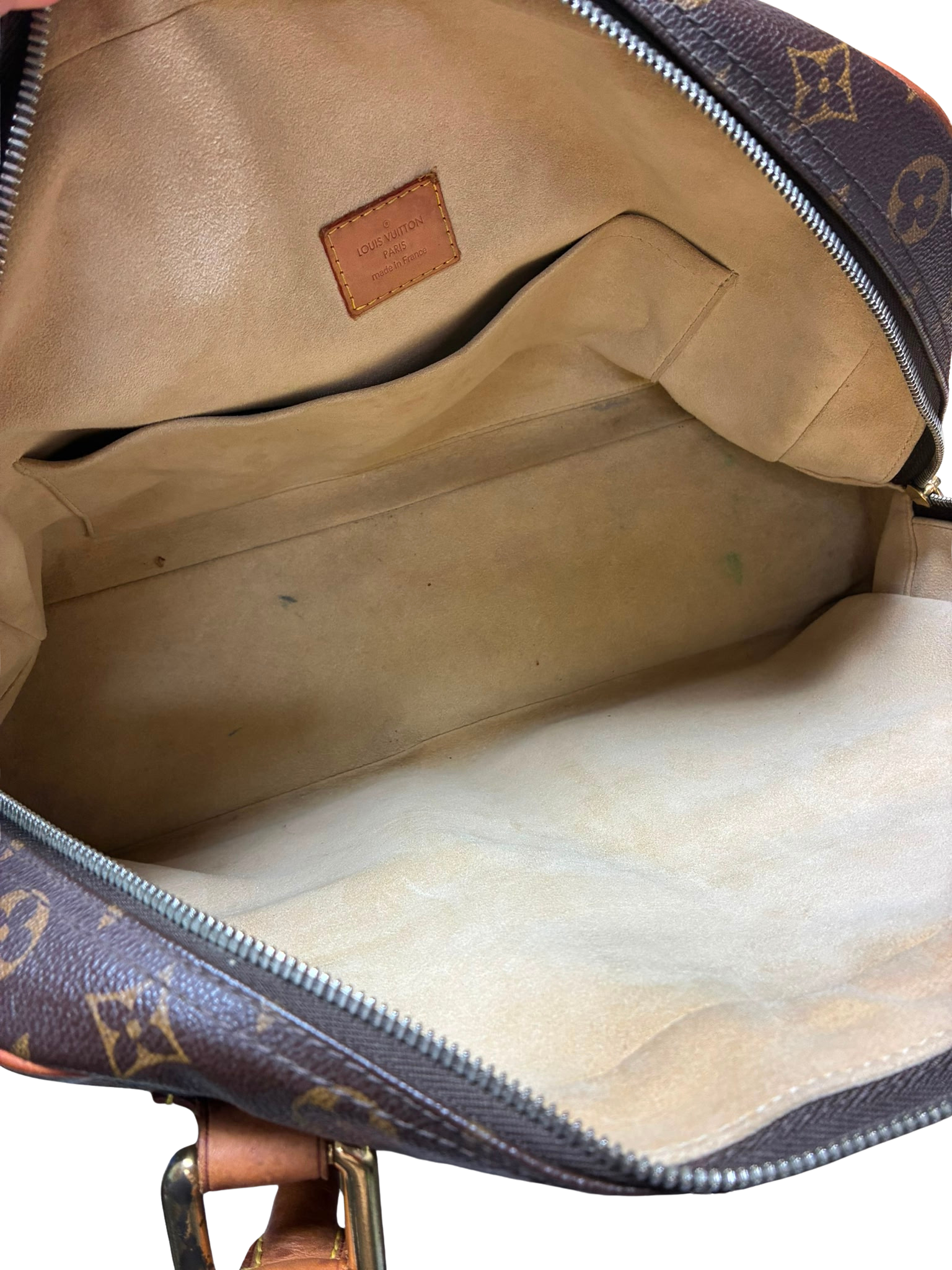 Louis Vuitton Monogram Canvas Manhattan GM