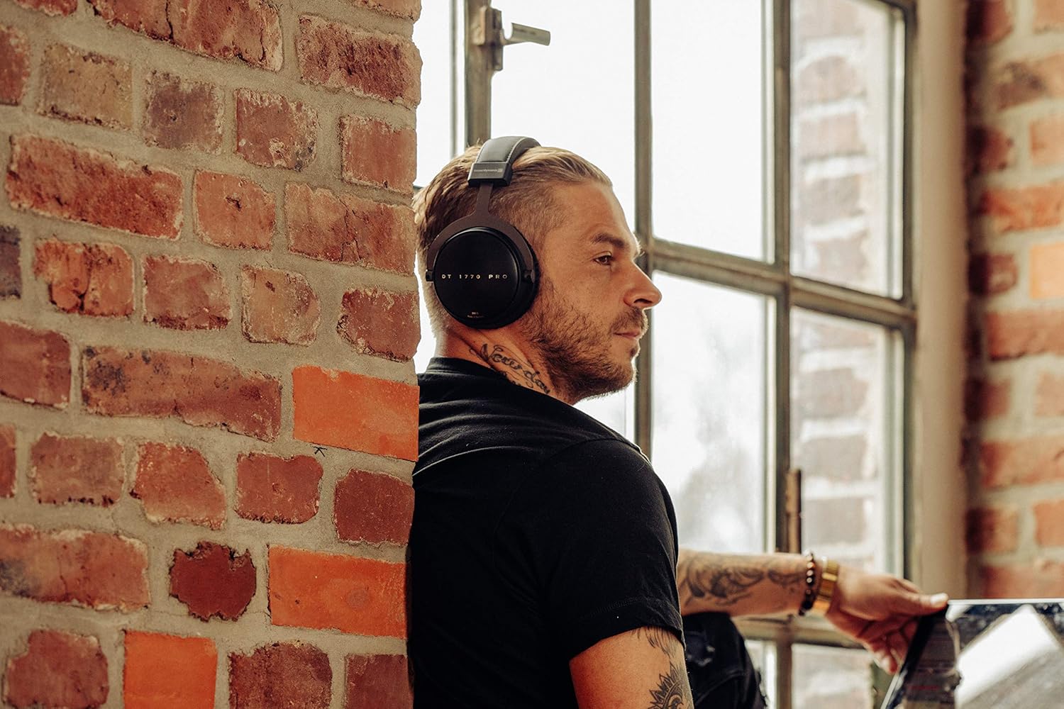 Beyerdynamic DT 1770 PRO Closed System Studio Monitoring Headphone, Black