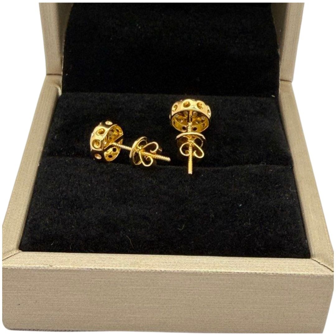 850 Yellow Gold Natural Diamond Earring Secondary image