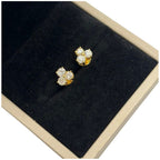 850 Yellow Gold Natural Diamond Earring