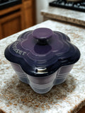 Le Creuset Small Flower Ramekin With Lid 7oz Cassis