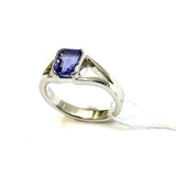 18KWG Tanzanite Ring