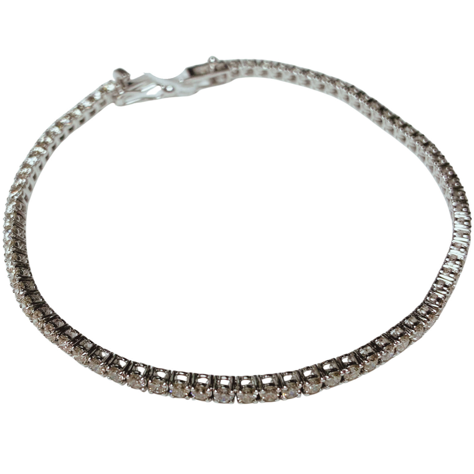 18K White Gold Diamond Tennis Bracelet Secondary image