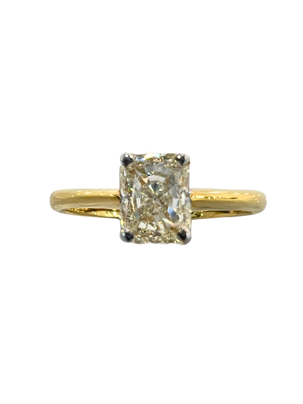 Radiant Cut 1.00 Carat Solitaire Diamond Ring