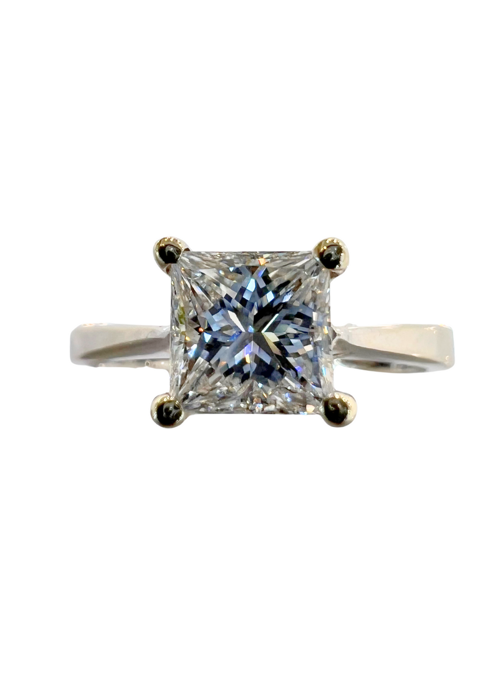 Princess Cut Diamond Ring