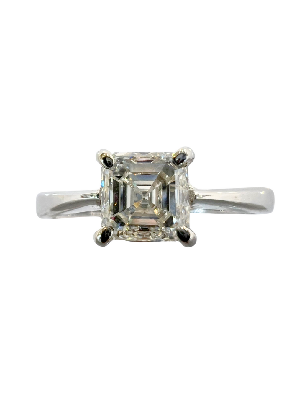 Asscher Cut 1.00 Carat Solitaire Diamond Ring