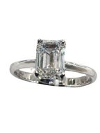 18KWG Solitaire Emerald Cut DIamond=1cts Ring