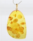 18K Yellow Gold Amber Pendant
