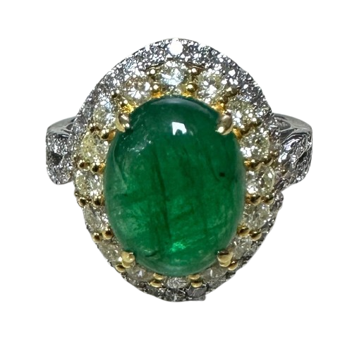 18K White Gold 3.75 Carats Emerald Diamond Lady Ring With Cert