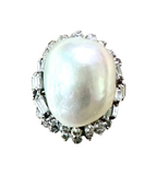 White Gold Pearl Diamond Lady Ring