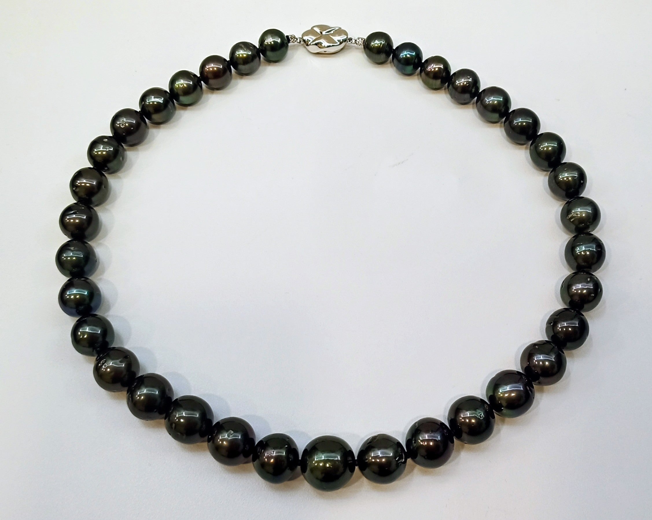 Black South Sea Pearls Necklace -16"