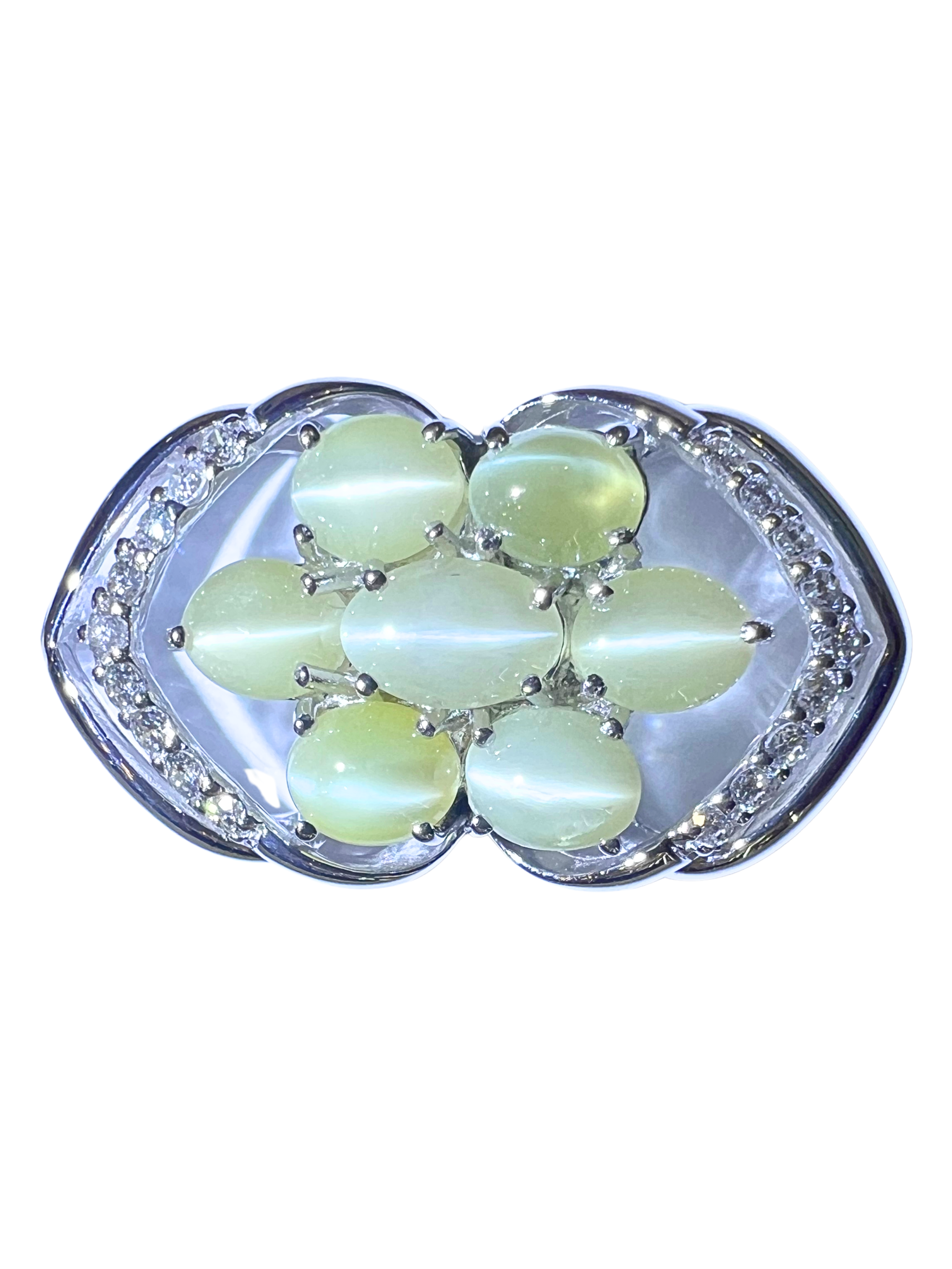 Natural Chrysoberyl Cat Eye's Diamond Pendant