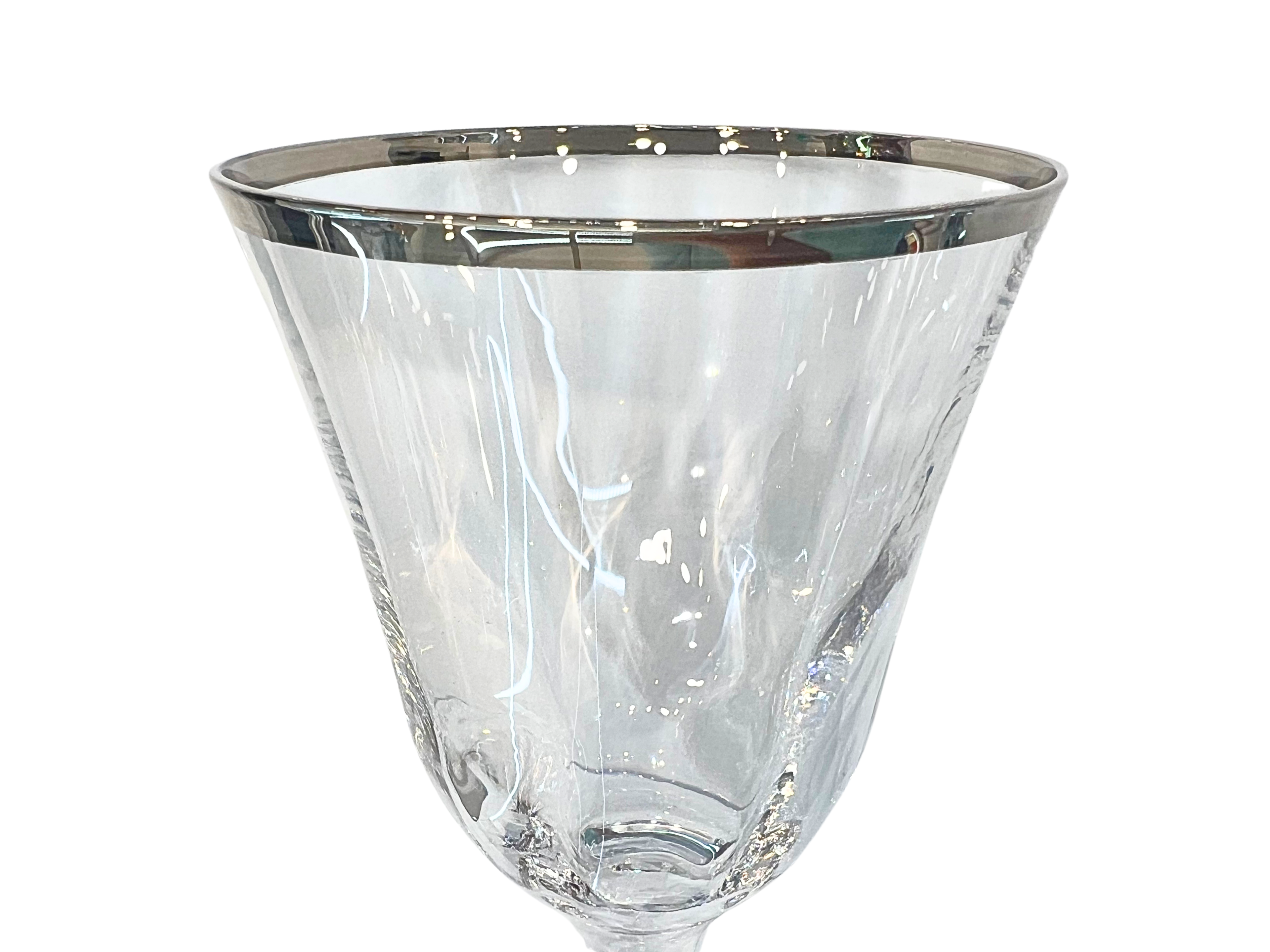 Le Reine Vanizia Olatinum White Wine Glass