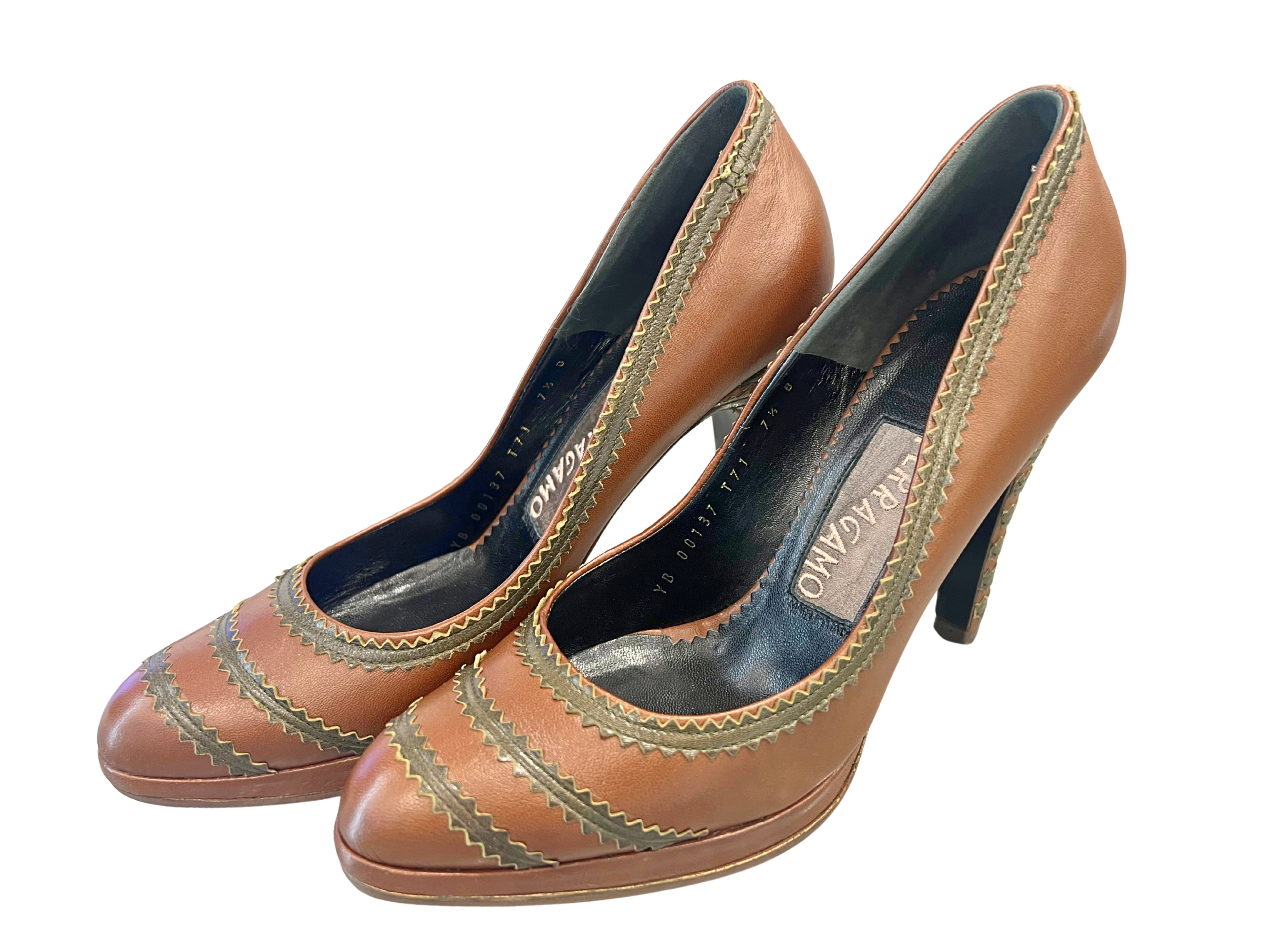 Ferragamo Leather Heels Main image