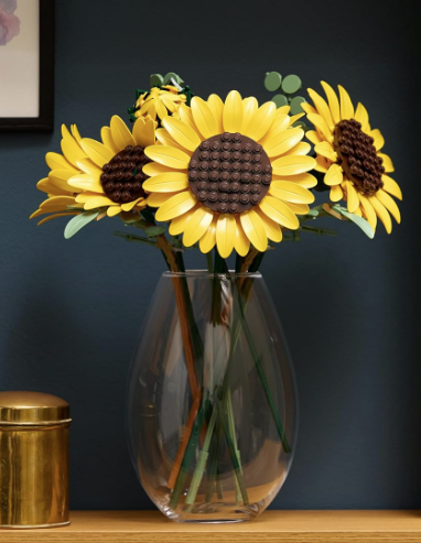 Lego Sunflower Bouquet 686 Pcs Building Toy