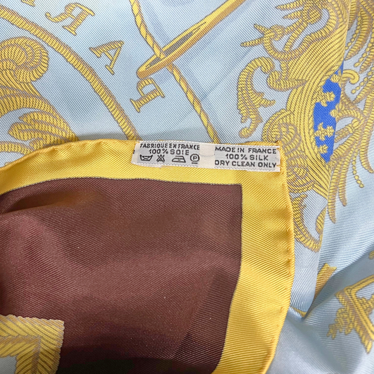 Hermes Carre 90 Les Armes de Paris Silk Scarf
