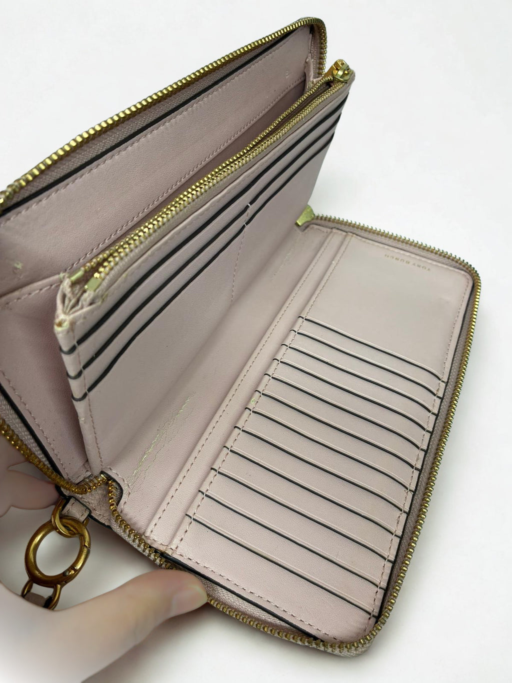 Tory Burch Robinson Passport Continental Zip Around Wallet Pebbled Leather Port