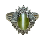 PT900 Cats Eye And Diamond Ring 7.7G Size 12.5