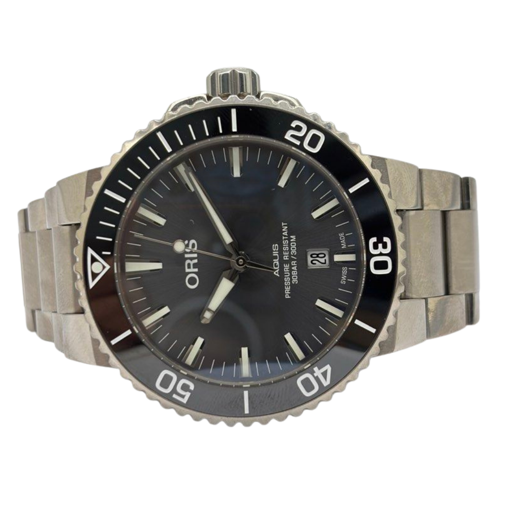 Oris Aquis Titanium 43.5mm Automatic Grey Dial Watch