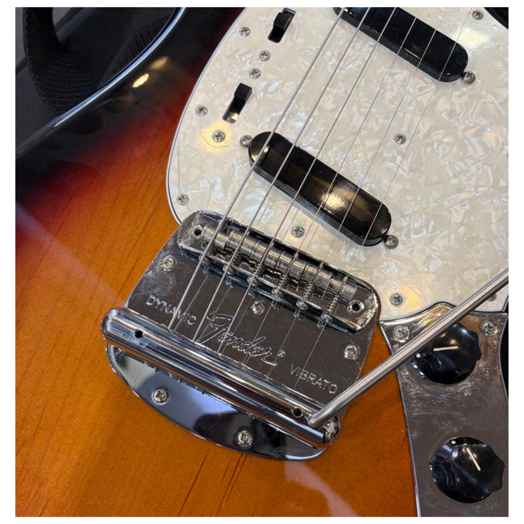 Fender Vintera 60s Mustang Electric Guitar, 3 Tone Sunburst Secondary image