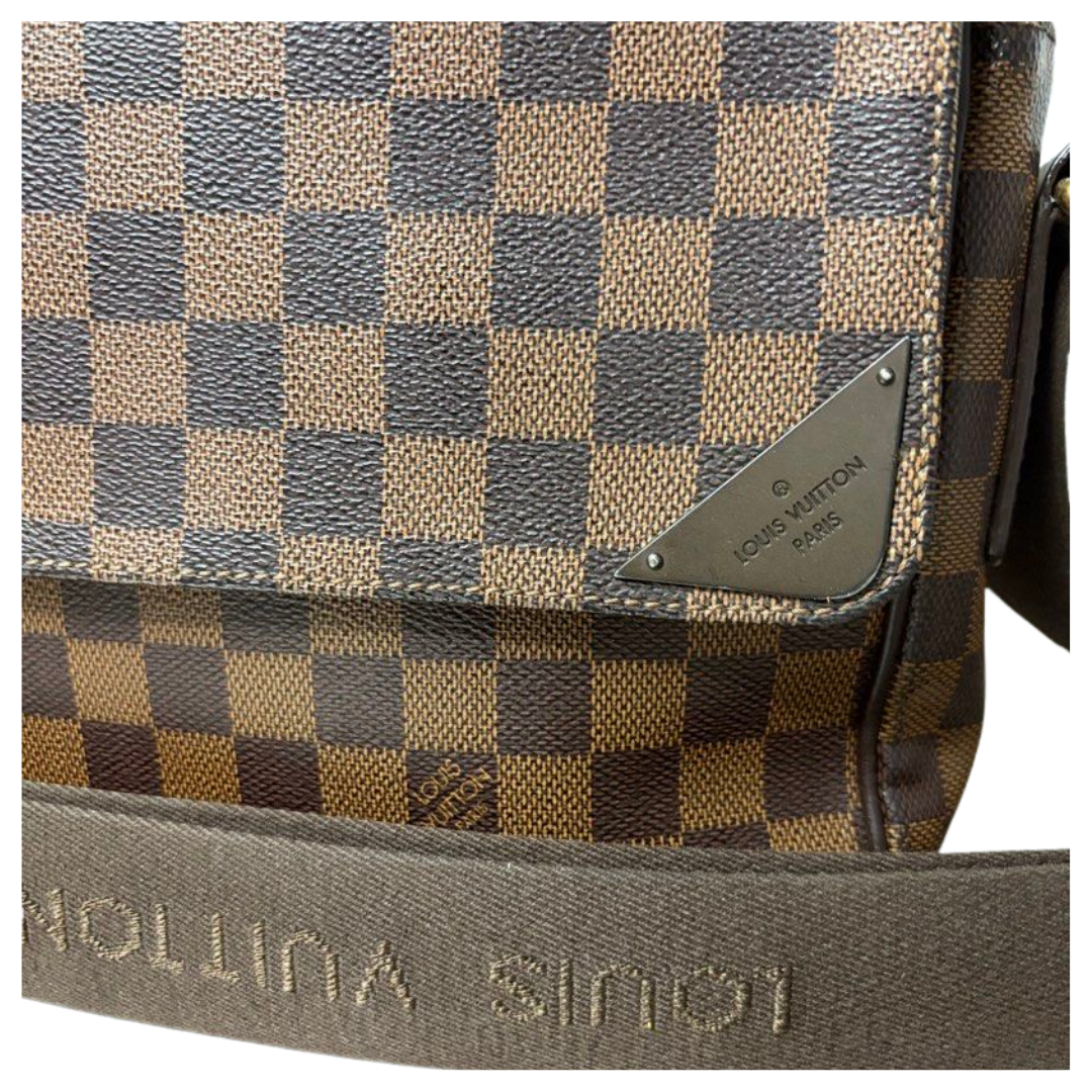 Louis Vuitton Damier Shelton Messenger Bag MM N41149