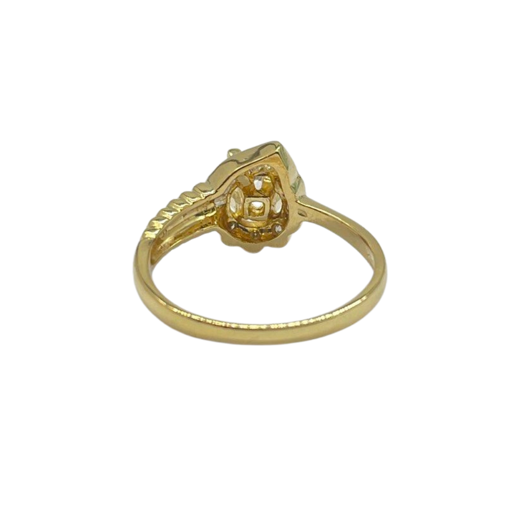 750 Yellow Gold Natural Diamond Ring