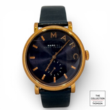 WATCH-UNI/QZ/BLACK DIAL/GOLD/LTHR STRAP/BOX MARC JACOBS