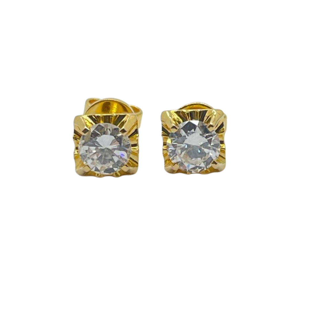 850 Yellow Gold Natural Diamond Earring