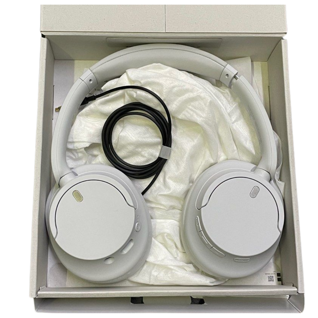 Sony WH-CH720N Noise Cancelling Wireless Bluetooth Headphones - Up to 35 hours battery life and Quick Charge - White