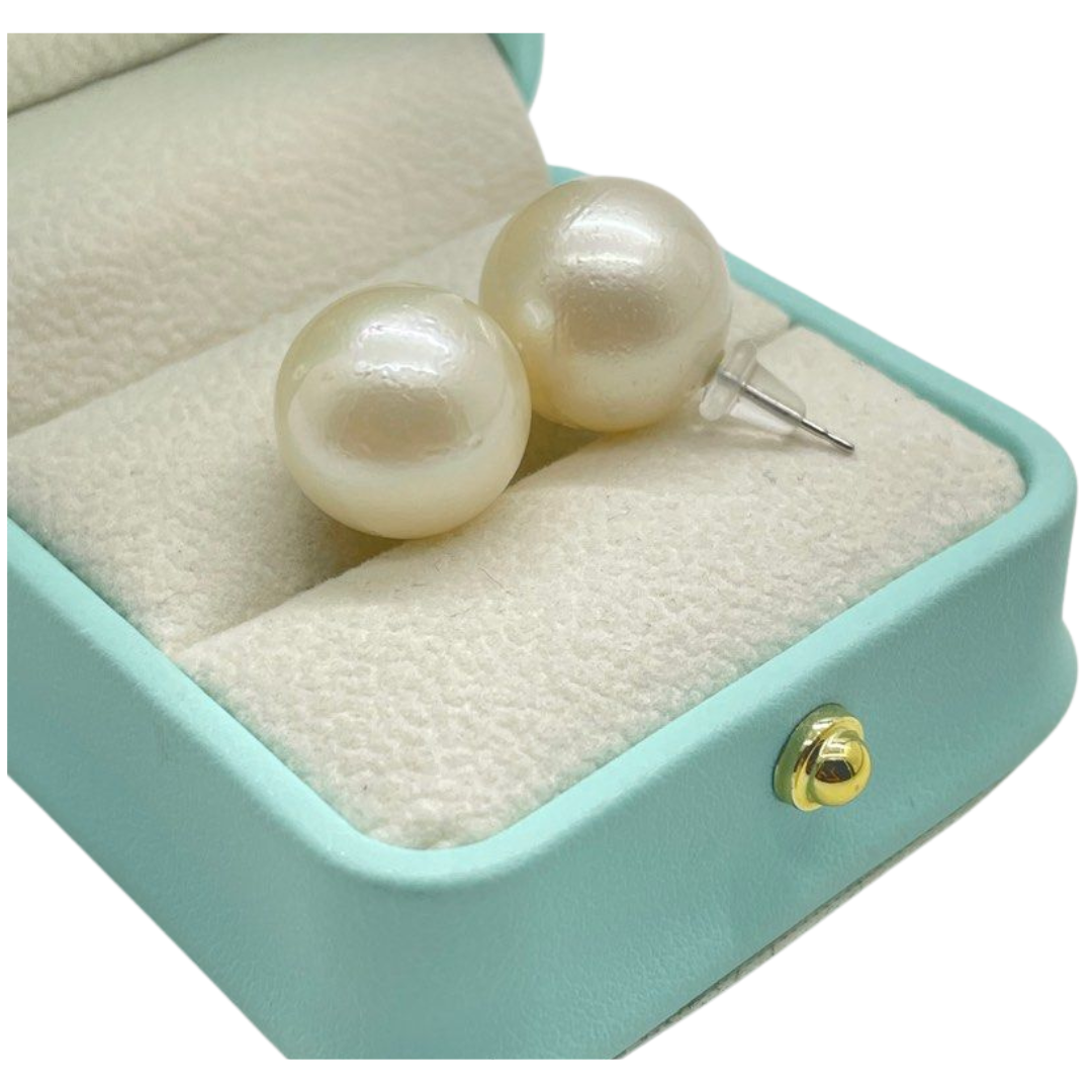 PT900 White South Sea Pearl Earring