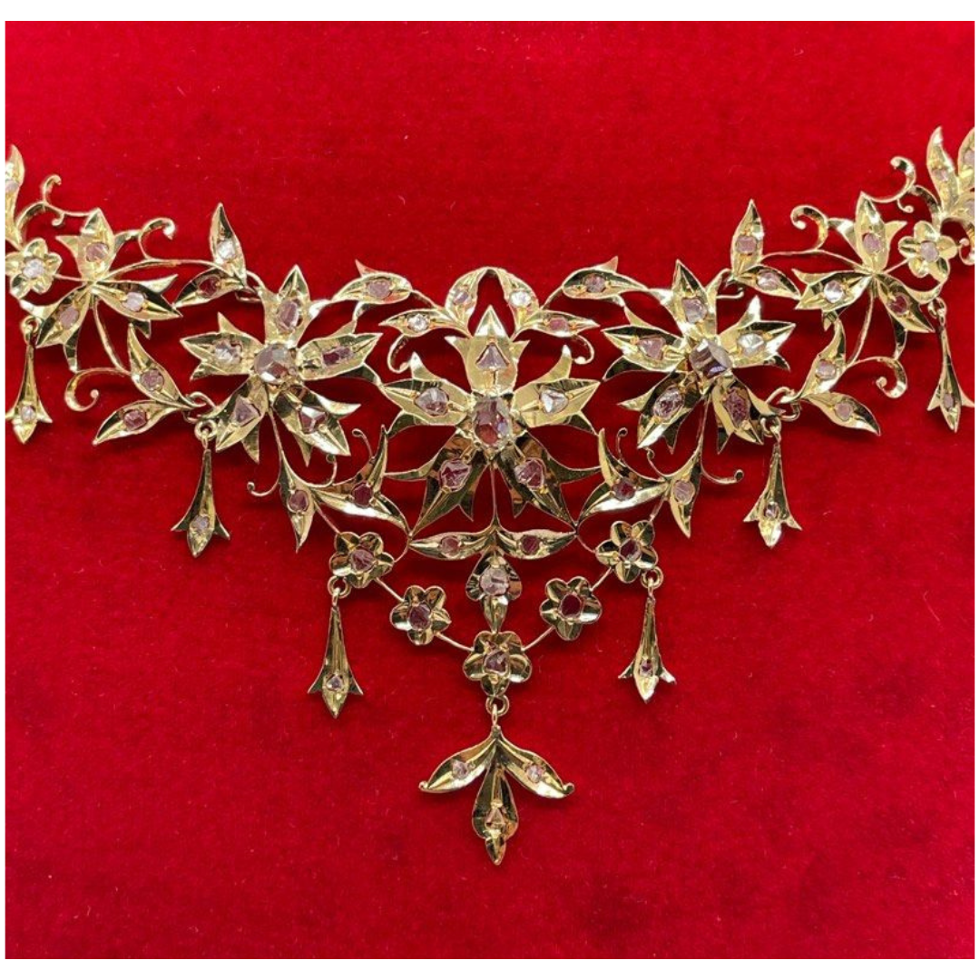 18K Yellow Gold Peranakan Intan Necklace