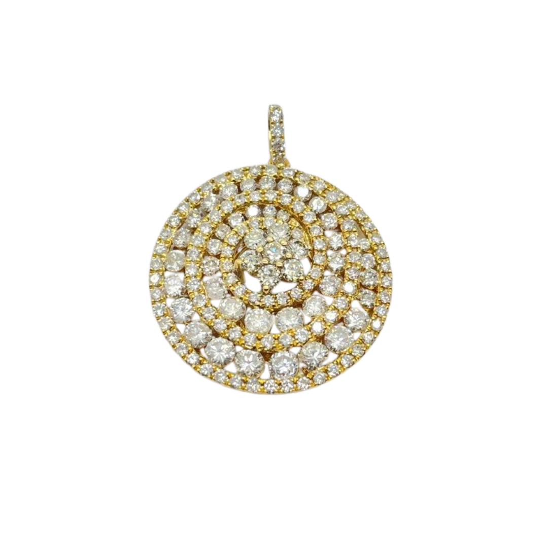 750 Yellow Gold Natural Diamond Pendant