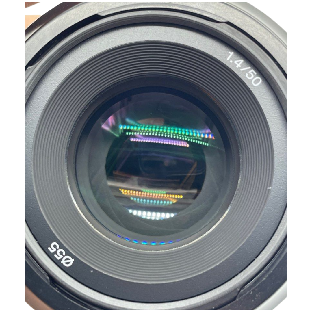 Sony SAL50F14 A Mount - Full Frame 50mm F1.4 Prime Lens - Black