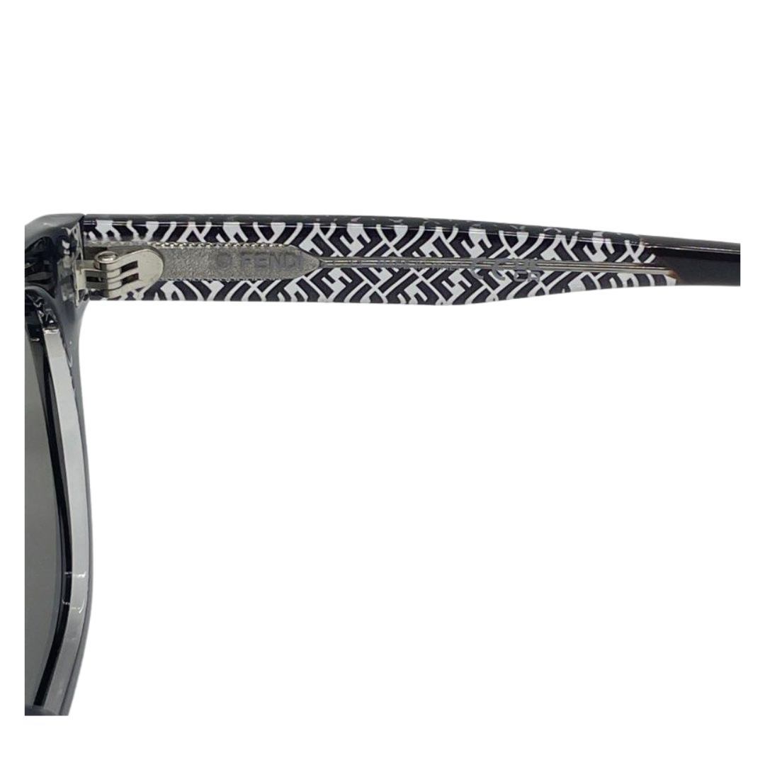 Fendi Aviator Sunglasses FE40077F Brown