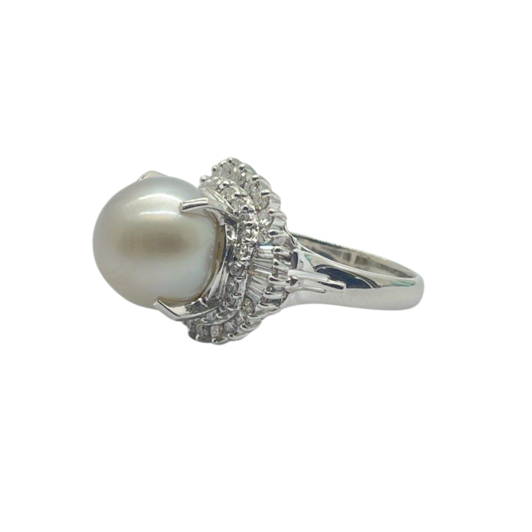 PT850 Natural White South Sea Pearl & Diamond Ring