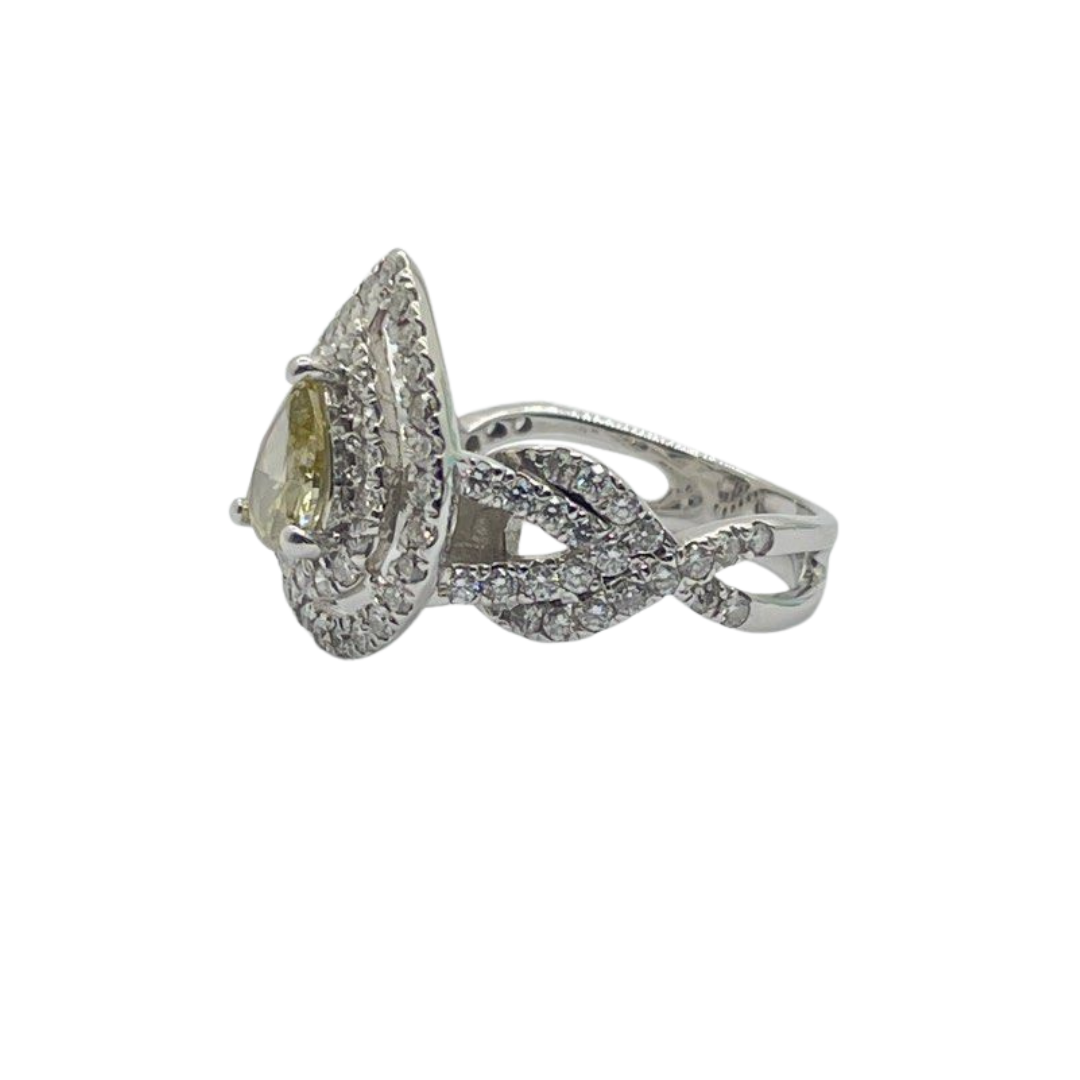 18K White Gold Natural Diamond Ladies Ring