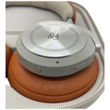 Bang & Olufsen Beoplay HX – Comfortable Wireless ANC Over-Ear Headphones - Timber