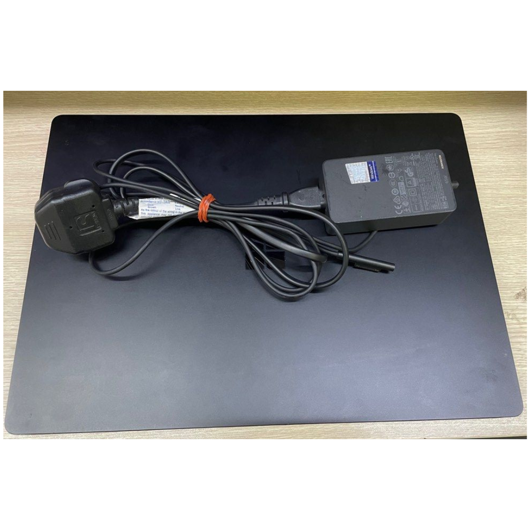 Microsoft Surface Laptop 3 AMD Rayzen 5|8GB|256GB SSD|15”