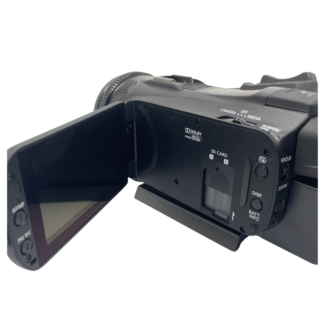 Canon VIXIA HF G30 Full HD Wi-fi Camcorder ( Battery Faulty)