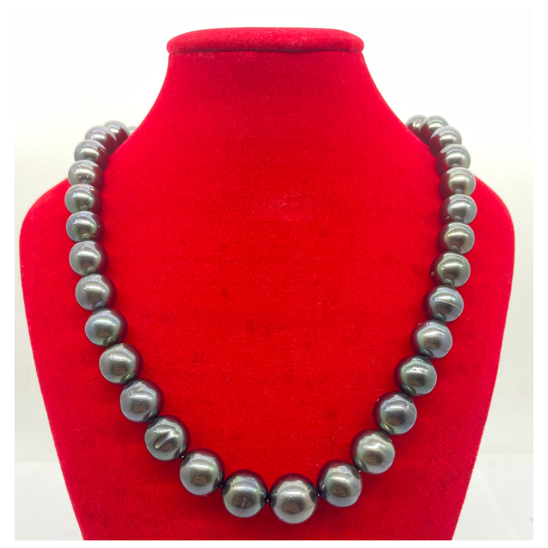 Natural Black South Sea Pearl (Tahiti) Necklace, Silver Clasp w/Cert Main image