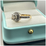 1.20 Carat Diamond Ring set in 18K Yellow Gold