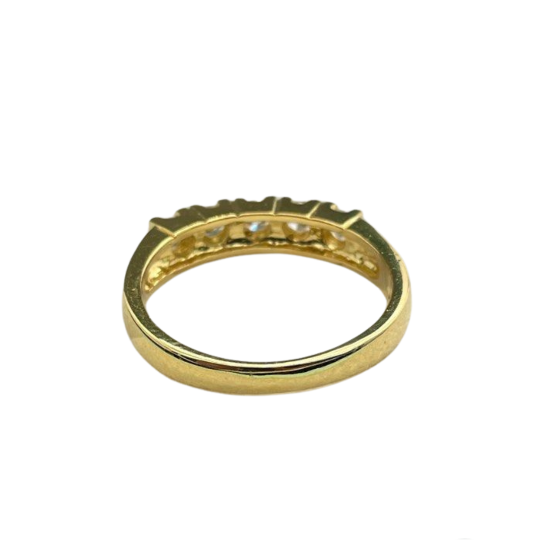 750 Yellow Gold Diamond Ring