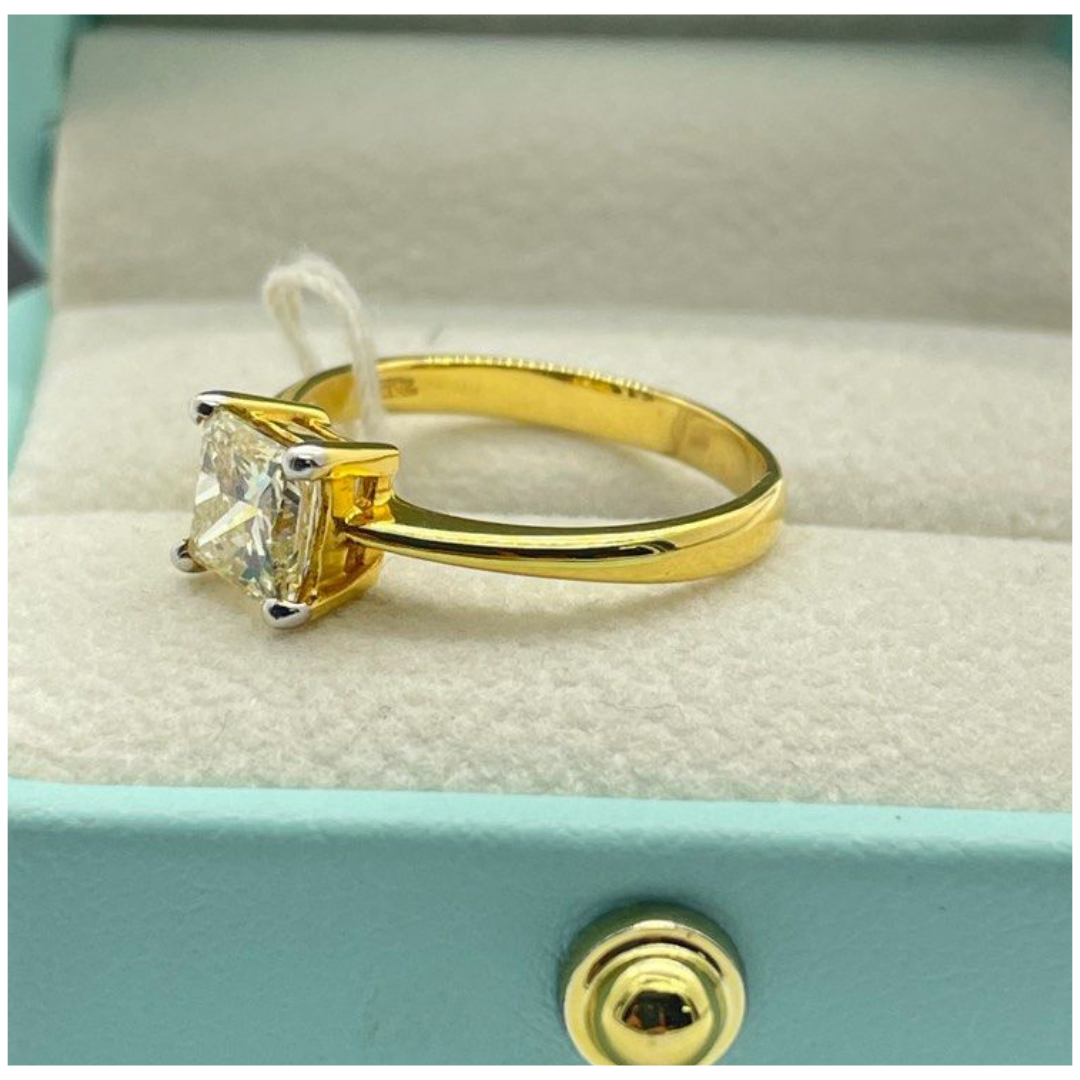 18K Yellow Gold Natural Diamond Ladies Ring , D1=1.12carat